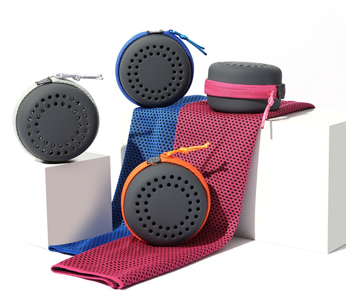 Cooling Towel for Summer & Sports - Quick-Drying & Cooling - Quick-Drying Towels - Cooling Towels for Running - With Storage Box - 30x60 cm (Children) Pink