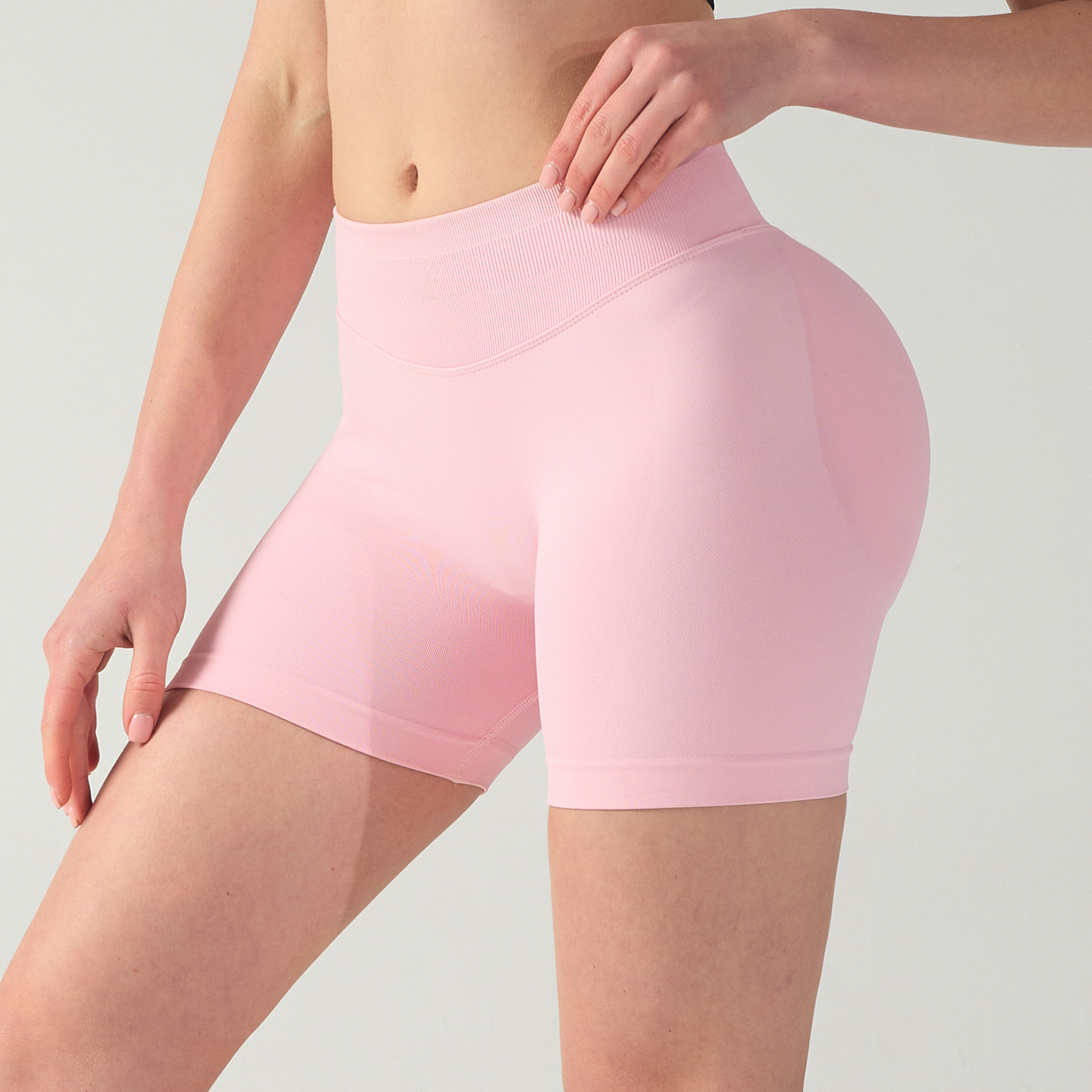 XL Black High-Elastic Hip Yoga Shorts - Seamless Mid-Intensity Pilates Workout Shorts